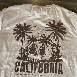 CALIFORNIA Tee.. Men’s Large